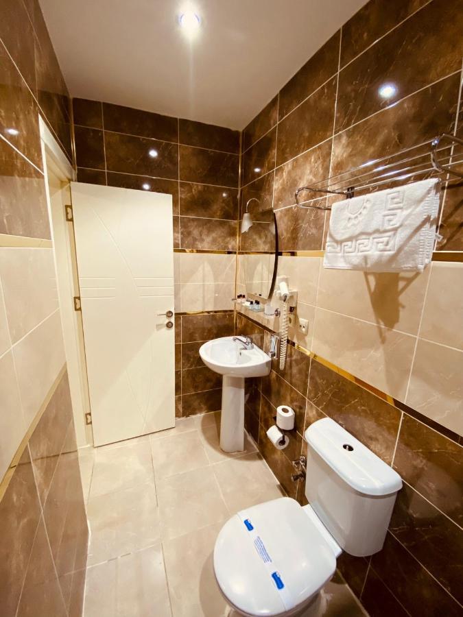 Adora Hotel Cafe & Restaurant Stambuł Zewnętrze zdjęcie